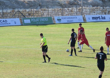 FOÇA BELEDİYESPOR 3 – DENİZ SPOR 1