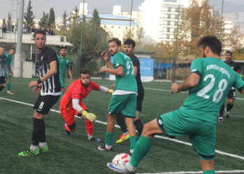 Bornova Yeşilova: 1- Somaspor: 2