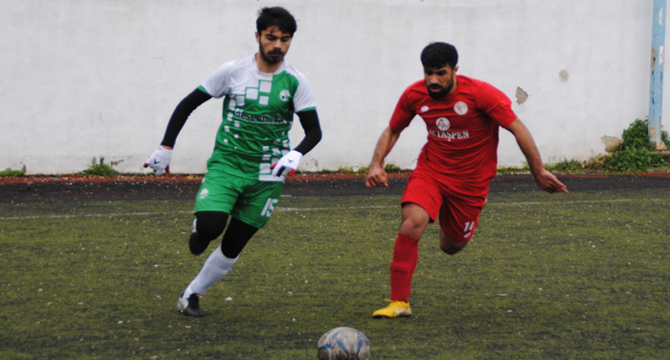 Bozyakaspor: 2- K.35 Esnafspor: 5