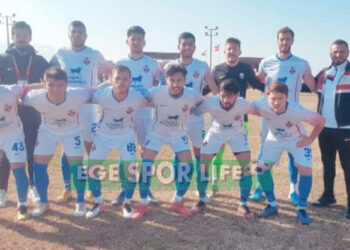 HALİLBEYLİSPOR’A YAN BAKILMIYOR