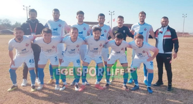 HALİLBEYLİSPOR’A YAN BAKILMIYOR