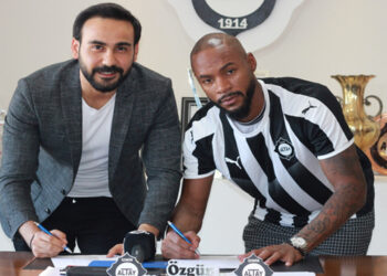 ALTAY GOLCÜ LEANDRİNHO İLE ANLAŞTI