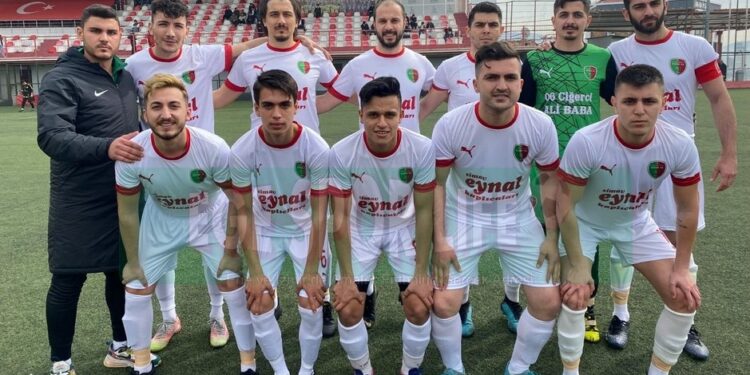 BAYRAKLI ÖZGÜR’DEN MUHTEŞEM DÖNÜŞ