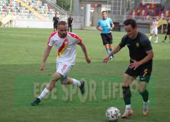 ALİAĞASPOR FK BAL’DA, TİRE BELEDİYESPOR SAL’DA KALDI