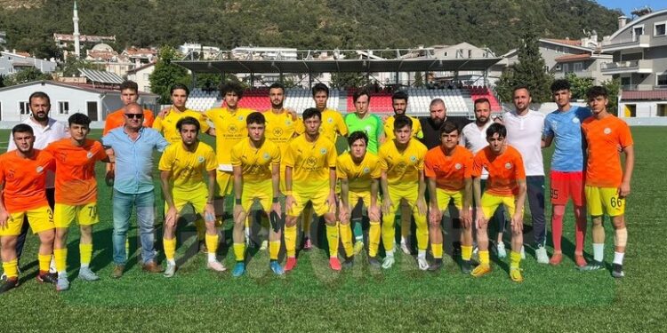 BALÇOVA BELEDİYE TERMAL U18 FİNALE YÜKSELDİ