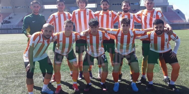 YENİKÖYSPOR YÜKSELİŞİNİ SÜRDÜRDÜ