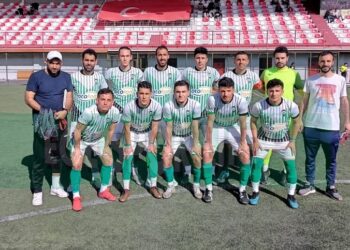 BORNOVA FUTBOL A.Ş ŞAMPİYONLUĞUNU İLAN ETTİ