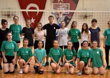 Bornova Belediyespor Voleybolda Ekol Olma Yolunda