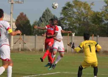Kemalpaşa Esnafgücü: 2- Menderes BLD.EĞT: 0