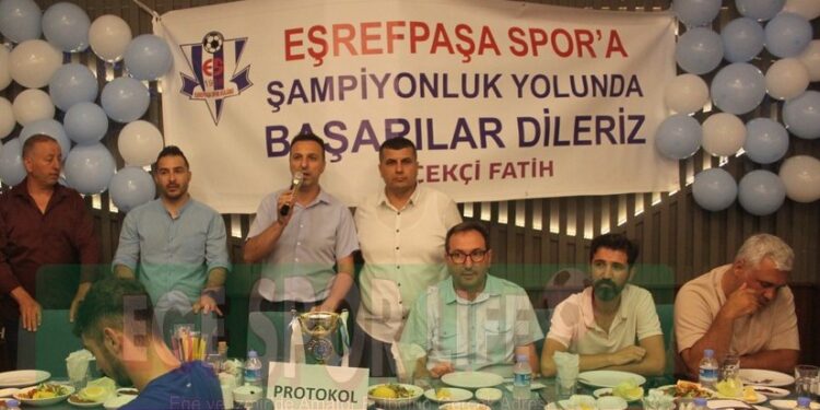 EŞREFPAŞASPOR, ŞAMPİYONLUĞUNU GÖRKEMLİ  KUTLADI