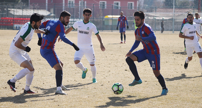 Ödemişspor Lider Olarak Döndü