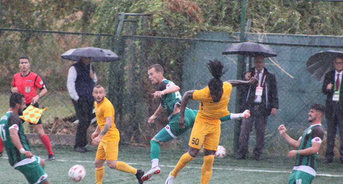 İzmir Derbisi Bornova Yeşilova’nın Oldu