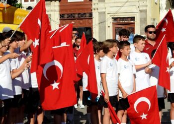 YARIMADA SPOR OYUNLARI TÖRENLE BAŞLADI