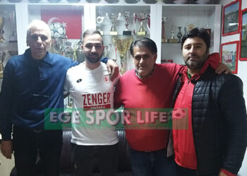 ÜLKÜSPOR’DA 4 İMZA