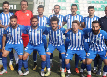 Aliağa Helvacı Kınık’ı Eli Boş Gönderdi