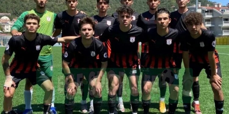 GÜZELTEPE GENÇLİK’TE ADINI FİNALE YAZDIRDI