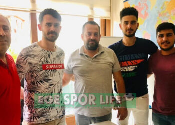 Karabağlar FK, 3 Oyuncuyu Yuvada Tuttu