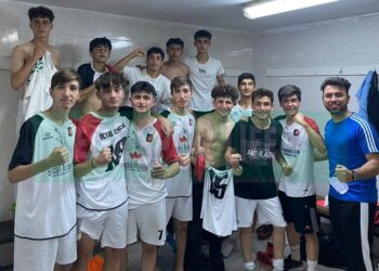 İZMİR ÜÇYOL GENÇLİK, PLAY-OFF’LARI GARANTİLEDİ