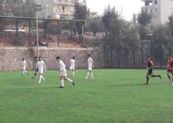 Güzeltepe Gençlik: 3- Bornova 1881 Spor: 3