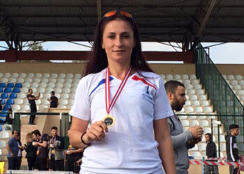 BOĞAZA KARŞI KOŞTU
