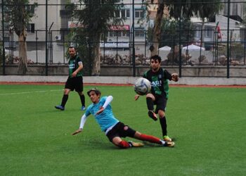 Çamkulespor: 0 – Bornova Mevlana Gençlik: 2