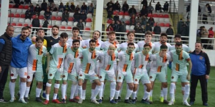 KURUÇEŞME YARIŞI BIRAKMIYOR