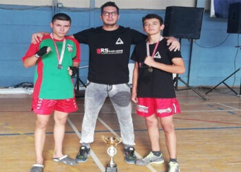 BOSTANLISPOR KİCK BOKS’TA ŞAMPİYON