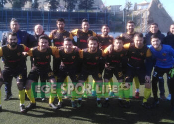 CENNETÇEŞME 1990, PLAY-OFF’LARI ZORLUYOR