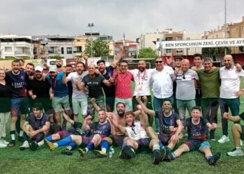 VE ATAŞEHİRSPOR’DA PLAY-OFF’LARDA