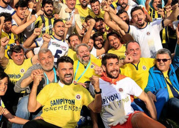 Menemen Belediyespor TFF 1. Lige yükseldi