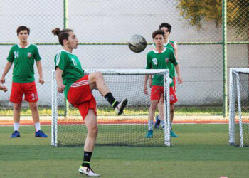 Karşıyaka Altyapı Seçmeleri Yapıyor