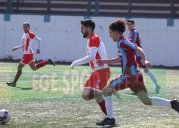 İZMİR 1461 SPOR ZİRVE YARIŞINI BIRAKMADI