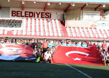 BAYRAKLI´DA BAŞKANLIK TURNUVASI BAŞLADI