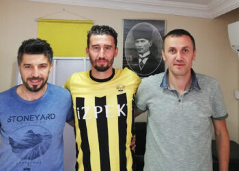 ALİAĞA’LI YILDIZ FUTBOLCU GÜRAY KULA YUVAYA DÖNDÜ