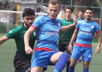 Bornova Belediye Galip Geldiği Halde Düştü
